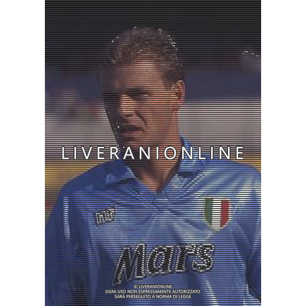 RETROSPETTIVA LUCA ALTOMARE CALCIATORE NELLA FOTO LUCA ALTOMARE CON LA MAGLIA DEL NAPOLI AG ALDO LIVERANI SAS