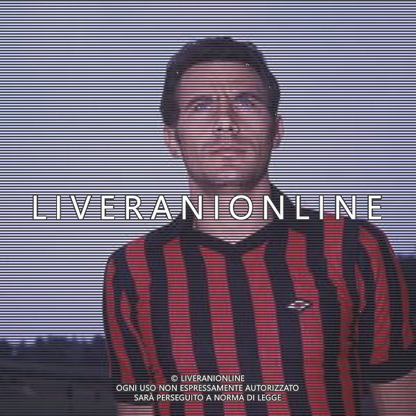 RETROSPETTIVA SALI RENATO CALCIATORE NELLA FOTO SALI RENATO CON LA MAGLIA DEL FOGGIA AG ALDO LIVERANI SAS