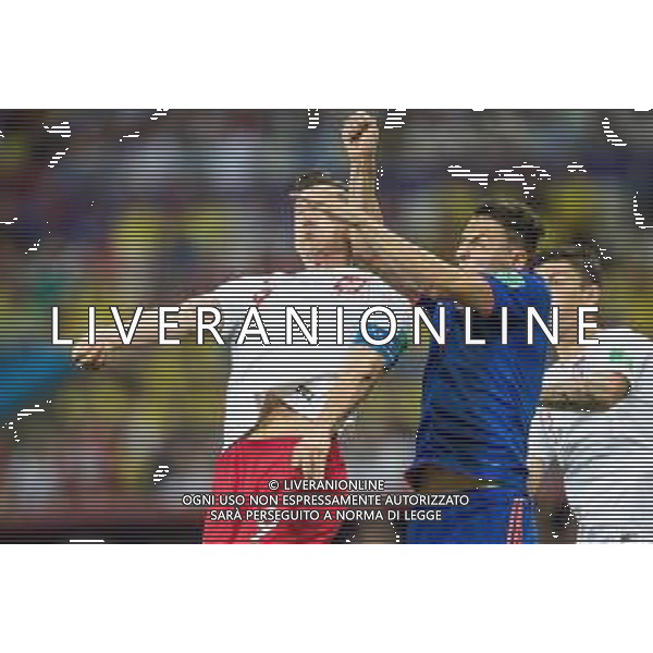 24.06.2018 KAZAN, ARENA KAZAN PILKA NOZNA (FOOTBALL) MISTRZOSTWA SWIATA ROSJA 2018 FIFA WORLD CUP RUSSIA 2018 POLSKA - KOLUMBIA (POLAND-COLUMBIA) NZ ROBERT LEWANDOWSKI SANTIAGO ARIAS FOTO LUKASZ SKWIOT/CYFRASPORT / NEWSPIX.PL --- Newspix.pl AG ALDO LIVERANI SAS-ONLY ITALY