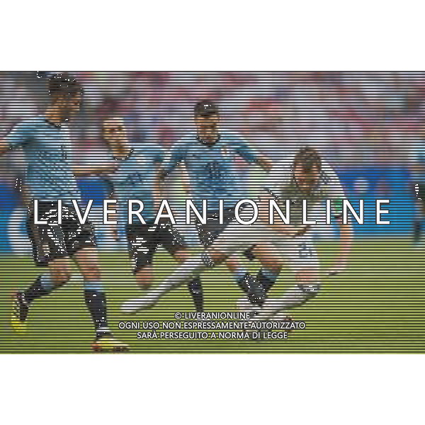25.06.2018 SAMARA, SAMARA ARENA PILKA NOZNA (FOOTBALL) MISTRZOSTWA SWIATA ROSJA 2018 FIFA WORLD CUP RUSSIA 2018 URUGWAJ - ROSJA (URUGUAY-RUSSIA) NZ ARTEM DZYUBA MATIAS VECINO RODRIGO BENTANCUR FOTO LUKASZ SKWIOT/CYFRASPORT / NEWSPIX.PL --- Newspix.pl AG ALDO LIVERANI SAS-ONLY ITALY