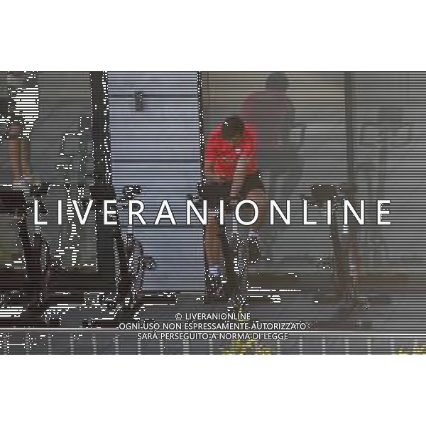 !!! EXCLUSIVE PHOTOS!!! !!! UWAGA ZDJECIA PAPARAZZI !!! BRAK ZGODY NA PUBLIKACJE WIZERUNKU !!! KADROWICZE PO PRZEGRANYM DRUGIM MECZU NA MUNDIALU RELAKSUJA SIE NA BASENIE. ZADOWOLENI USMIECHNIECI ZRELAKSOWANI WYCHODZA NA TRENING. WIEKSZOSC ZAWODNIKOW WYCHODZI Z TELEFONAMI NA TRENING. PRAWIE WSZYSCY SMIEJA SIE I SZUKAJA MIEJSCA SKAD SA ROBIONE IM ZDJECIA. JEDYNA PRZEJETA OSOBA JEST MICHAL PAZDAN KTORY CALY CZAS TRENINGU RZETELNIE PRACOWAL W SKUPIENIU I ZOSTAL JAKO OSTATNI Z DRUZYNY. MUNDIAL 2018 25.06.2018 SOCHI TOBIASZ/NEWSPIX --- Newspix.pl NZ GRZEGORZ KRYCHOWIAK Polish national team training in Sochi, part of the players training on the pitch, those who played with Colombia are training in the hotel, by the pool POLAND OUT!!! AG ALDO LIVERANI SAS-ONLY ITALY