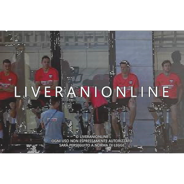 !!! EXCLUSIVE PHOTOS!!! !!! UWAGA ZDJECIA PAPARAZZI !!! BRAK ZGODY NA PUBLIKACJE WIZERUNKU !!! KADROWICZE PO PRZEGRANYM DRUGIM MECZU NA MUNDIALU RELAKSUJA SIE NA BASENIE. ZADOWOLENI USMIECHNIECI ZRELAKSOWANI WYCHODZA NA TRENING. WIEKSZOSC ZAWODNIKOW WYCHODZI Z TELEFONAMI NA TRENING. PRAWIE WSZYSCY SMIEJA SIE I SZUKAJA MIEJSCA SKAD SA ROBIONE IM ZDJECIA. JEDYNA PRZEJETA OSOBA JEST MICHAL PAZDAN KTORY CALY CZAS TRENINGU RZETELNIE PRACOWAL W SKUPIENIU I ZOSTAL JAKO OSTATNI Z DRUZYNY. MUNDIAL 2018 25.06.2018 SOCHI TOBIASZ/NEWSPIX --- Newspix.pl NZ WOJCIECH SZCZESNY GRZEGORZ KRYCHOWIAK I MICHAL PAZDAN JAN BEDNAREK I PIOTR ZIELINSKI Polish national team training in Sochi, part of the players training on the pitch, those who played with Colombia are training in the hotel, by the pool POLAND OUT!!! AG ALDO LIVERANI SAS-ONLY ITALY