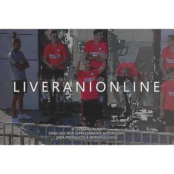 !!! EXCLUSIVE PHOTOS!!! !!! UWAGA ZDJECIA PAPARAZZI !!! BRAK ZGODY NA PUBLIKACJE WIZERUNKU !!! KADROWICZE PO PRZEGRANYM DRUGIM MECZU NA MUNDIALU RELAKSUJA SIE NA BASENIE. ZADOWOLENI USMIECHNIECI ZRELAKSOWANI WYCHODZA NA TRENING. WIEKSZOSC ZAWODNIKOW WYCHODZI Z TELEFONAMI NA TRENING. PRAWIE WSZYSCY SMIEJA SIE I SZUKAJA MIEJSCA SKAD SA ROBIONE IM ZDJECIA. JEDYNA PRZEJETA OSOBA JEST MICHAL PAZDAN KTORY CALY CZAS TRENINGU RZETELNIE PRACOWAL W SKUPIENIU I ZOSTAL JAKO OSTATNI Z DRUZYNY. MUNDIAL 2018 25.06.2018 SOCHI TOBIASZ/NEWSPIX --- Newspix.pl NZ LUKASZ TEODORCZYK PIOTR ZIELINSKI JAN BEDNAREK Polish national team training in Sochi, part of the players training on the pitch, those who played with Colombia are training in the hotel, by the pool POLAND OUT!!! AG ALDO LIVERANI SAS-ONLY ITALY