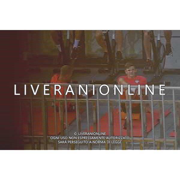 !!! EXCLUSIVE PHOTOS!!! !!! UWAGA ZDJECIA PAPARAZZI !!! BRAK ZGODY NA PUBLIKACJE WIZERUNKU !!! KADROWICZE PO PRZEGRANYM DRUGIM MECZU NA MUNDIALU RELAKSUJA SIE NA BASENIE. ZADOWOLENI USMIECHNIECI ZRELAKSOWANI WYCHODZA NA TRENING. WIEKSZOSC ZAWODNIKOW WYCHODZI Z TELEFONAMI NA TRENING. PRAWIE WSZYSCY SMIEJA SIE I SZUKAJA MIEJSCA SKAD SA ROBIONE IM ZDJECIA. JEDYNA PRZEJETA OSOBA JEST MICHAL PAZDAN KTORY CALY CZAS TRENINGU RZETELNIE PRACOWAL W SKUPIENIU I ZOSTAL JAKO OSTATNI Z DRUZYNY. MUNDIAL 2018 25.06.2018 SOCHI TOBIASZ/NEWSPIX --- Newspix.pl NZ LUKASZ TEODORCZYK I DAWID KOWANCKI Polish national team training in Sochi, part of the players training on the pitch, those who played with Colombia are training in the hotel, by the pool POLAND OUT!!! AG ALDO LIVERANI SAS-ONLY ITALY