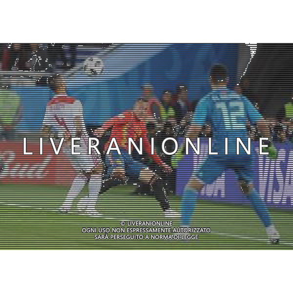 2018.06.25 Kaliningrad Pilka nozna Mistrzostwa Swiata w Rosji Rosja 2018 Hiszpania - Maroko N/z Manuel Da Costa of Morocco Nacho of Spain Foto Norbert Barczyk / PressFocus 2018.06.25 Kaliningrad Football 2018 FIFA World Cup in Russia Spain v Morocco Credit: Norbert Barczyk / PressFocus / NEWSPIX.PL --- Newspix.pl AG ALDO LIVERANI SAS-ONLY ITALY