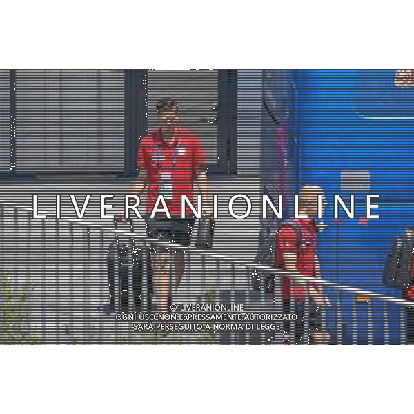 WYJAZD KADY Z NA MECZ Z JAPONIA N/Z MUNDIAL 2018 27.06.2018 TOBIASZ/NEWSPIX WOJCIECH SZCZESNY --- Newspix.pl Polish footballers are leaving for a match with Japan in Volgograd / AGENZIA ALDO LIVERANI SAS - ITALY ONLY EDITORIAL USE ONLY / AGENZIA ALDO LIVERANI SAS - ITALY ONLY EDITORIAL USE ONLY - I calciatori della nazionale della Polonia lasciano Sochi per la partita di domani contro il Giappone a Volgograd - Mondiali Russia 27.06.2018