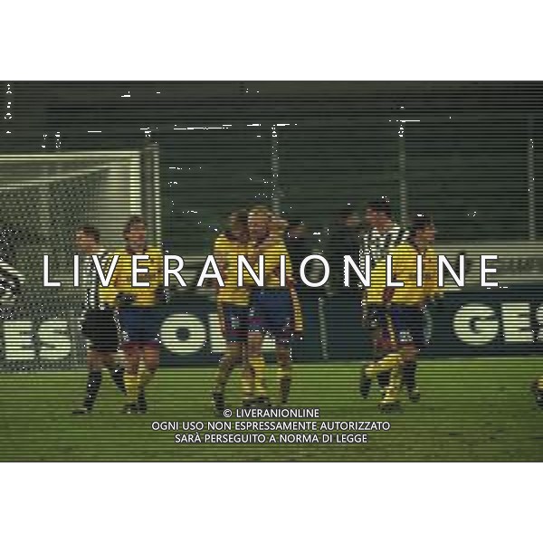 13-01-1999 TORINO - COPPA ITALIA JUVENTUS BOLOGNA 1-2 NELLA FOTO ABBRACCI GIOCATORI BOLOGNA AG ALDO LIVERANI SAS