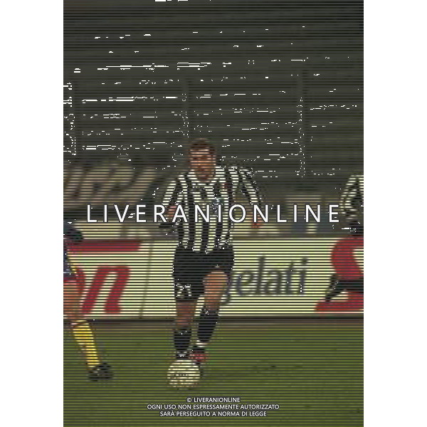 13-01-1999 TORINO - COPPA ITALIA JUVENTUS BOLOGNA 1-2 NELLA FOTO ZINEDINE ZIDANE AG ALDO LIVERANI SAS
