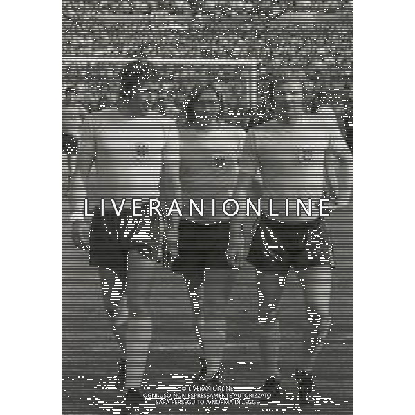14-06-1973 TORINO-AMICHEVOLE ITALIA INGHILTERRA 2-0 NELLA FOTO GIOCATORI INGLESI AG ALDO LIVERANI SAS