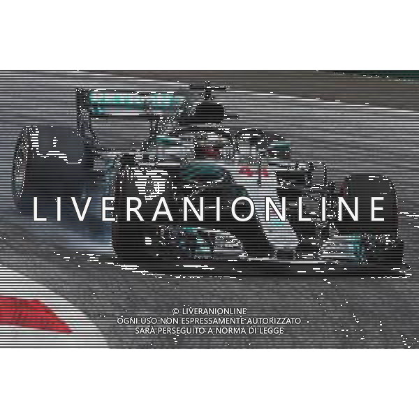 Lewis Hamilton (GBR) Mercedes AMG F1 W09 locks up under braking. 29.06.2018. Formula 1 World Championship, Rd 9, Austrian Grand Prix, Spielberg, Austria, Practice Day. / AGENZIA ALDO LIVERANI SAS - ITALY ONLY EDITORIAL USE ONLY - F1 Gp Austria, Prove Libere 29.06.2018