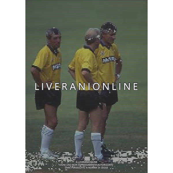 RETROSPETTIVA ARCADIO VENTURI ALLENATORE NELLA FOTO ARCADIO VENTURI ALLENATORE IN SECONDA INTER CON GIOVANNI TRAPATTONI E LUCIANO CASTELLINI AG ALDO LIVERANI SAS