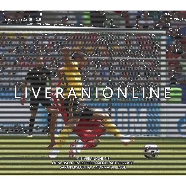 FIFA World Cup Russia 2018 Match No. 029, 2018-06-23 Belgium vs Tunisia Spartak Stadium PILKA NOZNA MISTRZOSTWA SWIATA W PILCE NOZNEJ MUNDIAL ROSJA 2018 BELGIA - TUNEZJA FOT. JOHN BOTOS PROJECT PLUS/NEWSPIX.PL --- Newspix.pl E. HAZARD (BEL) SKHIRI (TUN) AG ALDO LIVERANI SAS-ONLY ITALY