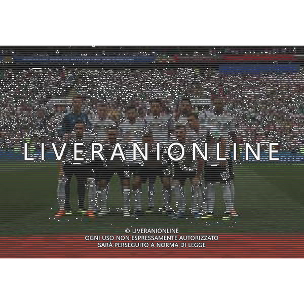 FIFA World Cup Russia 2018 Match No. 011, 2018-06-17 Germany vs Mexico Luzhniki Stadium PILKA NOZNA MISTRZOSTWA SWIATA W PILCE NOZNEJ MUNDIAL ROSJA 2018 NIEMCY - MEKSYK FOT. JOHN BOTOS PROJECT PLUS/NEWSPIX.PL --- Newspix.pl Germany team group Back row L to R: Manuel NEUER, Toni KROOS, Marvin PLATTENHARDT, Mats HUMMELS, Sami KHEDIRA, Jerome BOATENG Front row L to R: Julian DRAXLER, Joshua KIMMICH, Thomas MULLER, Timo WERNER, Mesut OZIL SZWAJCARIA - SZWECJA