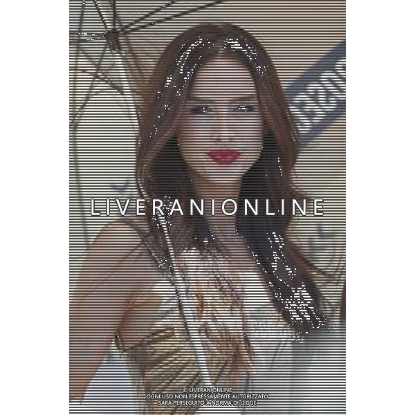 FIM World Superbike Championship Pirelli Riviera di Rimini Round Misano World Circuit Marco Simoncelli Gara 1 07/07/2018 nella foto: ombrellina ©Claudio Zamagni/Agenzia Aldo Liverani umbrella girl during Race 1 FIM World Superbike Championship Pirelli Riviera di Rimini Round at Misano World Circuit Marco Simoncelli 07 July 2018 Photo Credit: Claudio Zamagni/Aldo Liverani Photo Agency