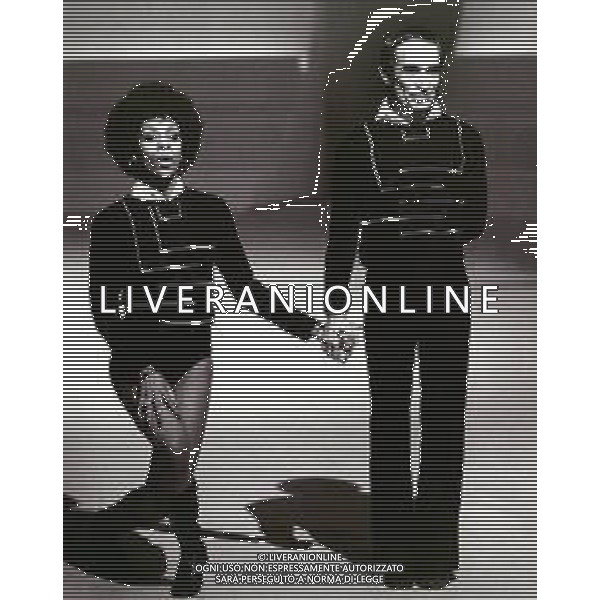 RETROSPETTIVA LOLA FALANA -Lola Falana, pseudonimo di Loletha Elaine Falana, è una conduttrice televisiva, showgirl, attrice, cantante NELLA FOTO LOLA FALANA CON DON LURIO AG ALDO LIVERANI SAS