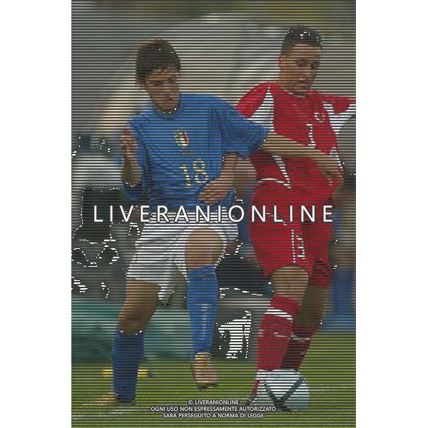 PONTEDERA 03/05/2005 CAMPIONATO EUROPEO UNDER17 ITALIA-TURCHIA NELLA FOTO: RUSSOTTO E FERHAT FOTO GIANNI NUCCI/AG. ALDO LIVERANI