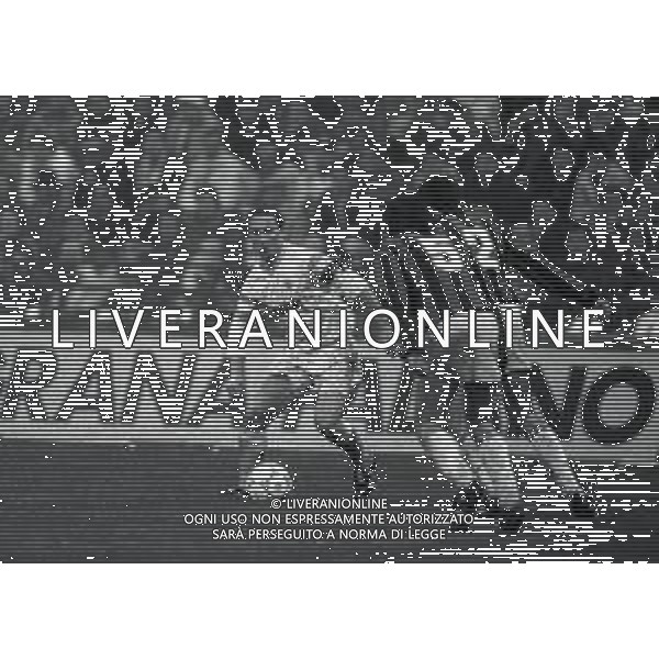 06-03-1991 MILANO- COPPA DEI CAMPIONI MILAN MARSIGLIA 1-1 NELLA FOTO JEAN PIERRE PAPIN AG ALDO LIVERANI SAS