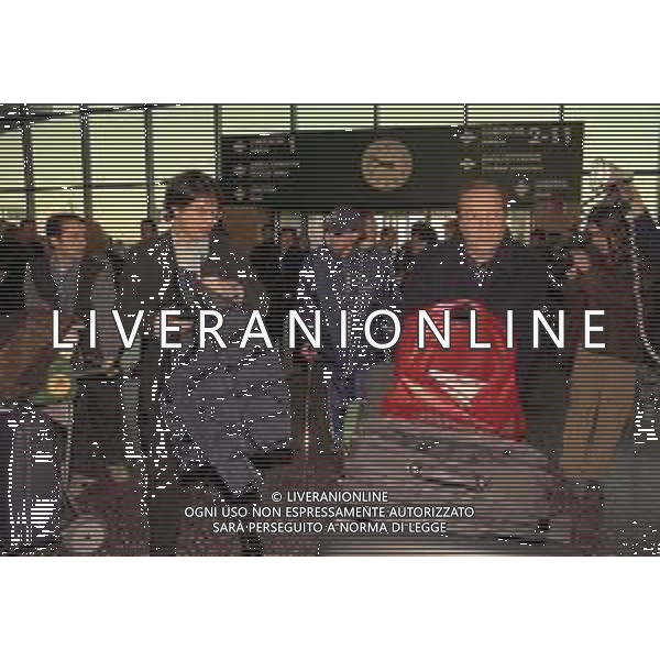 21-11-1998- AEROPORTO MALPENSA PRTENZA DI ALESSANDRO DEL PIERO PER L\'AMERICA DOPO L\'INFORTUNIO NELLA FOTO ALESSANDRO DEL PIERO AG ALDO LIVERANI SAS