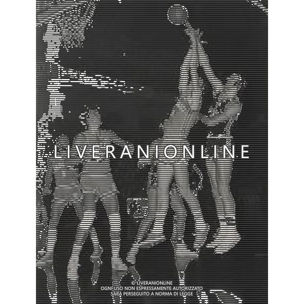RETROSPETTIVA LUIGI SERAFINI BASKET NELLA FOTO LUIGI SERAFINI AG ALDO LIVERANI SAS