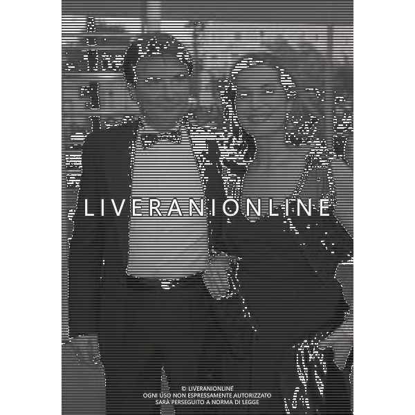 1995 MILANO CONSEGNA DEI TELEGATTI NELLA FOTO PAOLO LIMITI CON ROSANNA CANCELLIERI AG ALDO LIVERANI SAS 