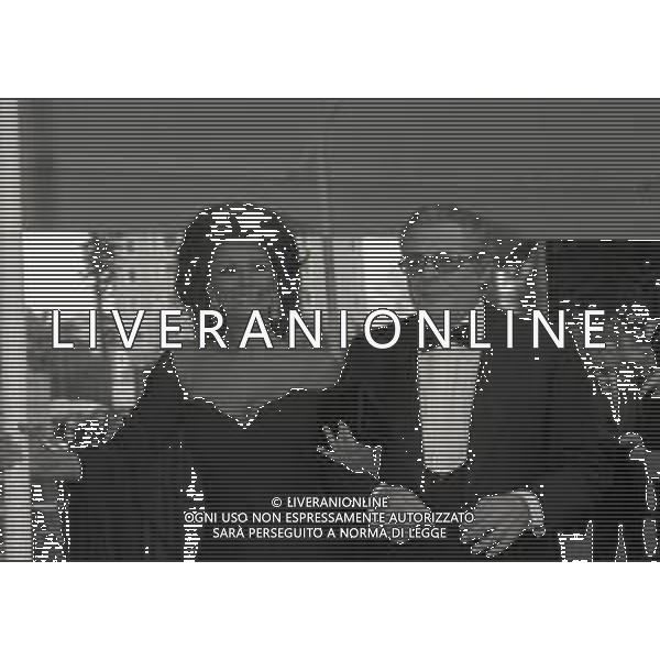 1995 MILANO CONSEGNA DEI TELEGATTI NELLA FOTO MARCELLO MASTROIANNI E SOPHIA LOREN AG ALDO LIVERANI SAS