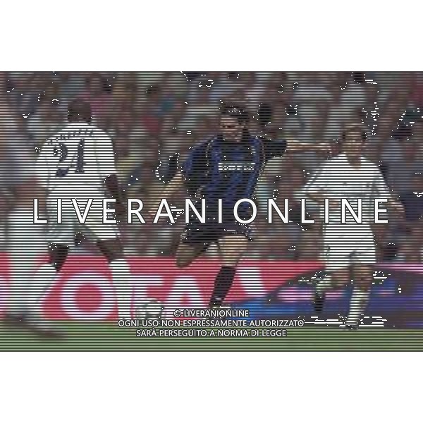 REAL MADRID - INTER TROFEO BERNABEU MADRID 14/08/2001 NELLA FOTO Andres Guglielminpietro ©BAGNAI / AGENZIA ALDO LIVERANI