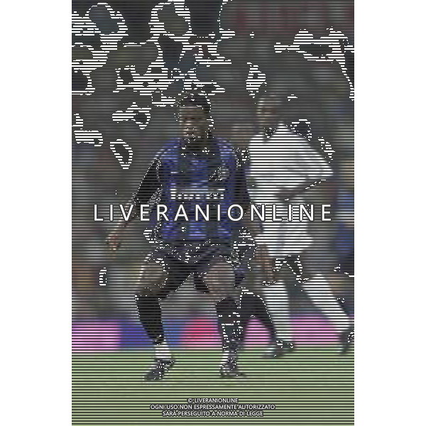 REAL MADRID - INTER TROFEO BERNABEU MADRID 14/08/2001 NELLA FOTO Mohamed Kallon ©BAGNAI / AGENZIA ALDO LIVERANI