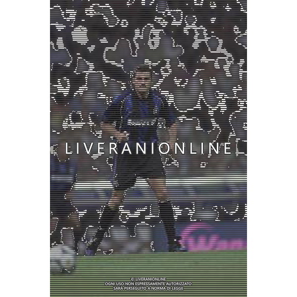 REAL MADRID - INTER TROFEO BERNABEU MADRID 14/08/2001 NELLA FOTO CHRISTIAN VIERI ©BAGNAI / AGENZIA ALDO LIVERANI