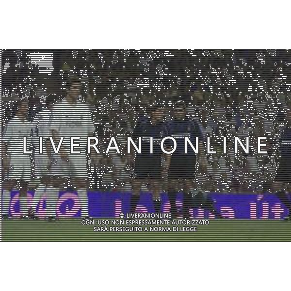 REAL MADRID - INTER TROFEO BERNABEU MADRID 14/08/2001 NELLA FOTO CHRISTIAN VIERI E NICOLA VENTOLA ©BAGNAI / AGENZIA ALDO LIVERANI