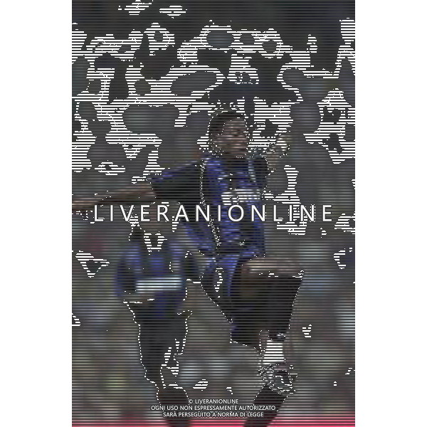 REAL MADRID - INTER TROFEO BERNABEU MADRID 14/08/2001 NELLA FOTO Mohamed Kallon ©BAGNAI / AGENZIA ALDO LIVERANI