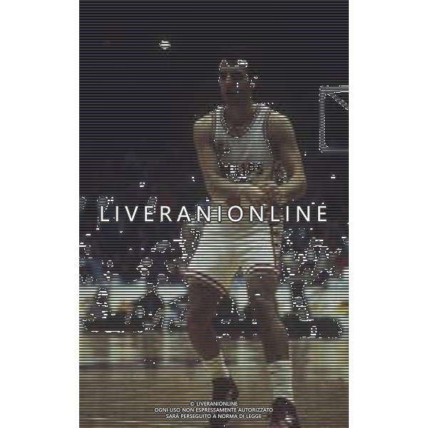 RETROSPETTIVA SASHA DJORDJEVIC BASKET NELLA FOTO SASHA DJORDJEVIC AG ALDO LIVERANI SAS