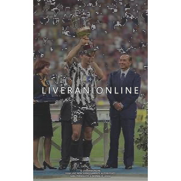 1999-2000 MILANO TROFEO LUIGI BERLUSCONI MILAN JUVENTUS NELLA FOTO SILVIO BERLUSCONI PRESIDENTE MILAN CALCIO CON ANTONIO CONTE AG ALDO LIVERANI SAS