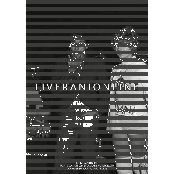 1971 TREISTE INCONTRO D\'ESTATE NELLA FOTO ADRIANO CELENTANO AG ALDO LIVERANI SAS