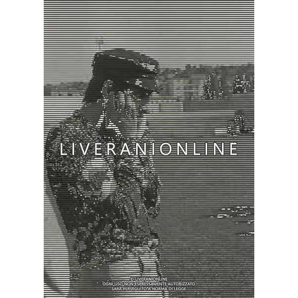 1971 TREISTE INCONTRO D\'ESTATE NELLA FOTO ADRIANO CELENTANO AG ALDO LIVERANI SAS