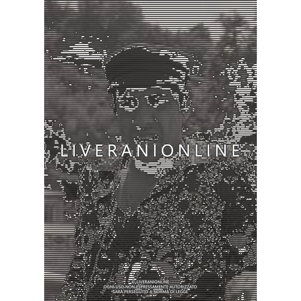 1971 TREISTE INCONTRO D\'ESTATE NELLA FOTO ADRIANO CELENTANO AG ALDO LIVERANI SAS