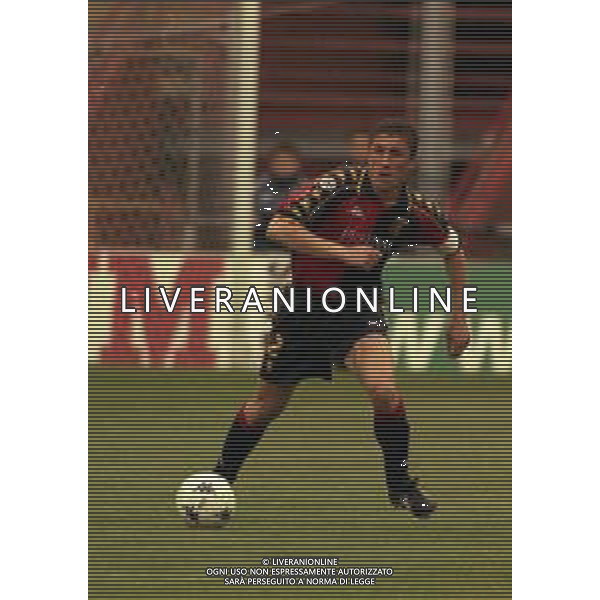 29-04-2001-GENOVA-CAMPIONATO DI CALCIO SERIE B GENOA PISTOIESE 0-0 NELLA FOTO VINCENZO TORRENTE AG ALDO LIVERANI SAS