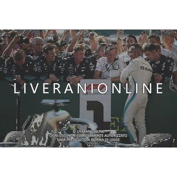 Lewis Hamilton (GBR) Mercedes AMG F1 29.07.2018. Formula 1 World Championship, Rd 12, Hungarian Grand Prix, Budapest, Hungary, Race Day. /AGENZIA ALDO LIVERANI SAS - ITALY ONLY - EDITORIAL USE ONLY - F1 GP UNGHERIA GARA 29.07.2018