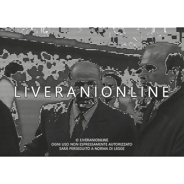 28-10-1997 MILANO ADDIO AL CALCIO DI FRANCO BARESI NELLA FOTO SILVIO BERLUSCONI CON UMBERTO GANDINI AG ALDO LIVERANI SAS
