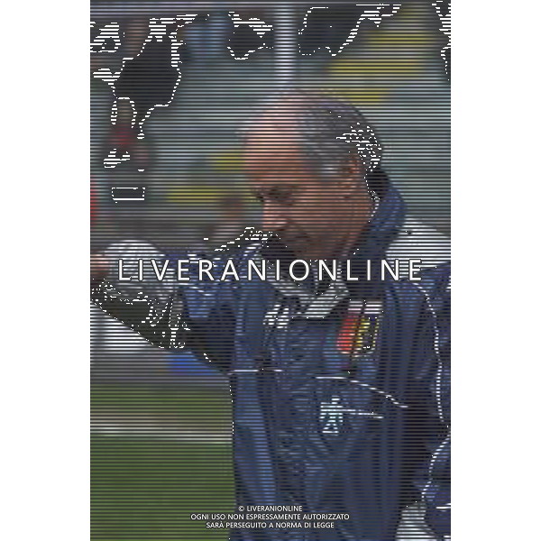 O4-03-2001 GENOVA-CAMPIONATO DI CALCIO SERIE B GENOA TERNANA 2-2 NELLA FOTO FRANCO SCOGLIO ALLENATORE GENOA CALCIO AG ALDO LIVERANI SAS