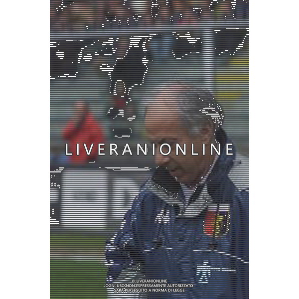 O4-03-2001 GENOVA-CAMPIONATO DI CALCIO SERIE B GENOA TERNANA 2-2 NELLA FOTO FRANCO SCOGLIO ALLENATORE GENOA CALCIO AG ALDO LIVERANI SAS