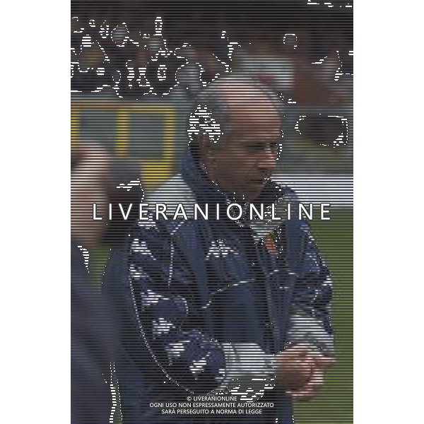 O4-03-2001 GENOVA-CAMPIONATO DI CALCIO SERIE B GENOA TERNANA 2-2 NELLA FOTO FRANCO SCOGLIO ALLENATORE GENOA CALCIO AG ALDO LIVERANI SAS