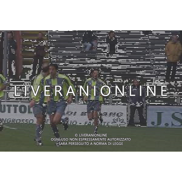 O4-03-2001 GENOVA-CAMPIONATO DI CALCIO SERIE B GENOA TERNANA 2-2 NELLA FOTO ESULTANZE GIOCATORI TERNANA DOPO IL GOAL AG ALDO LIVERANI SAS 