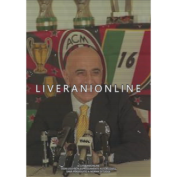 1999 MILANO CONFERENZA STAMPA ADRIANO GALLIANI AMMINISTRATORE DELEGATO AC MILAN DOPO LA CONQUISTA DEL 16 SCUDETTO DEL MILAN AG ALDO LIVERANI SAS