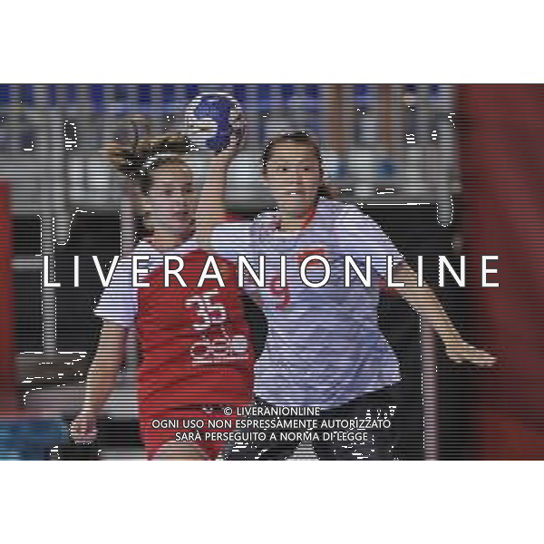 2018.08.09 Kielce Pilka reczna Mlodziezowe Mistrzostwa Swiata w Pilce Recznej Kobiet do lat 18 Chiny - Rosja N/z Suqi Lian Foto Rafal Rusek / PressFocus/NEWSPIX.PL 2018.08.09 Kielce Handball IHF Youth U18 Womens World Championship 2018 China - Russia Suqi Lian Credit: Rafal Rusek / PressFocus --- Newspix.pl AG ALDO LIVERANI SAS