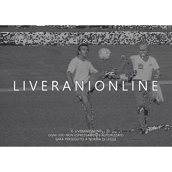 1987 -1988 MILANELLO ALLENAMENTO NAZIONALE ITALIANA NELLA FOTO AZEGLIO VICINI E ANTONIO CABRINI AG ALDO LIVERANI SAS