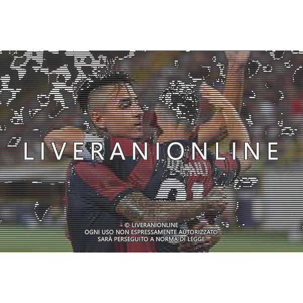 BOLOGNA - PADOVA COPPA ITALIA TIM CUP 12.08.2018 NELLA FOTO Esultanza dopo il gol di Blerim Dzemaili con Erick Pulgar ©OPTIMAFOTO/AGENZIA ALDO LIVERANI SAS