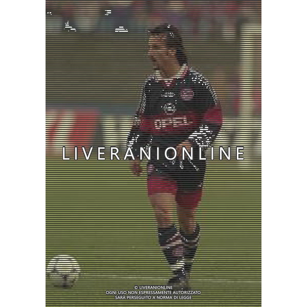 1999 BAYERN MONACO-WERDER BREMA CAMPIONATO TEDESCO NELLA FOTO Jens Jeremies AG ALDO LIVERANI SAS