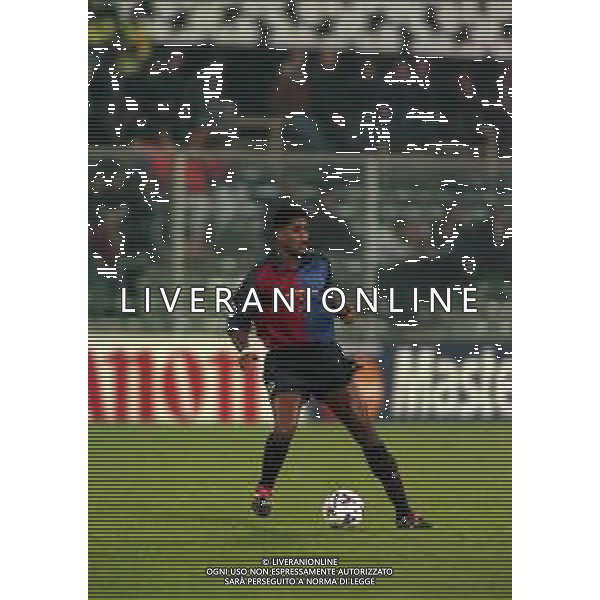 02-11-1999 FIRENZE- CHAMPIONS LEAGUE FIORENTINA BARCELLONA 3-3 NELLA FOTO PATRICK KLUIVERT AG ALDO LIVERANI SAS