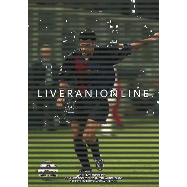 02-11-1999 FIRENZE- CHAMPIONS LEAGUE FIORENTINA BARCELLONA 3-3 NELLA FOTO FIGO AG ALDO LIVERANI SAS
