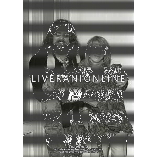 1974 SANREMO FESTIVAL DELLA CANZONE ITALIANA NELLA FOTO Mouth & MacNeal ag aldo liverani sas